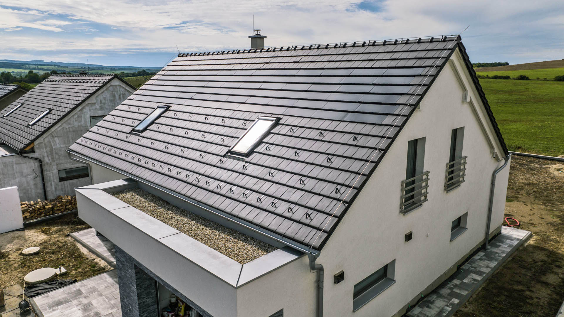 Fotovoltaické moduly Wevolt X-Tile: Nejmodernější řešení na střeše a úspora energií o polovinu