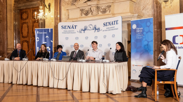 Aktuality - Gebrüder Weiss podpořil Dárcovský summit a prezentoval vlastní kroky k udržitelnosti